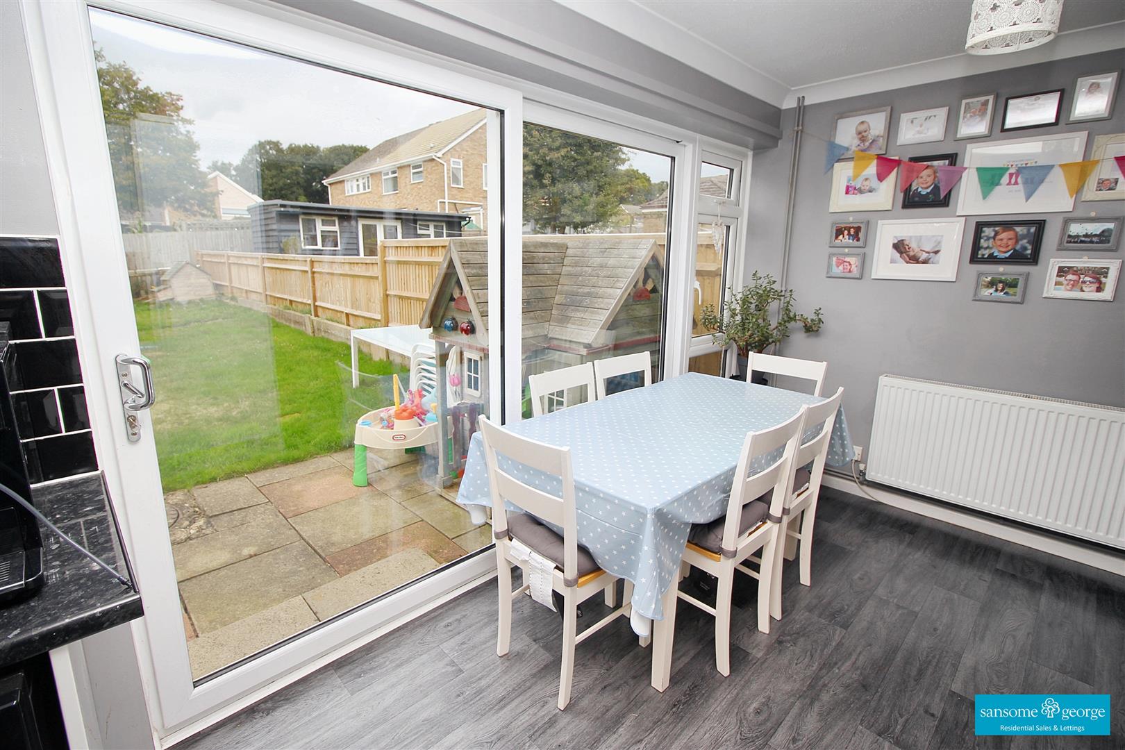 Robin Way, Tilehurst, Reading